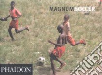 Magnum football. Ediz. illustrata libro