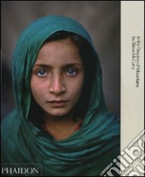 In the shadow of mountains. Ediz. illustrata libro di McCurry Steve