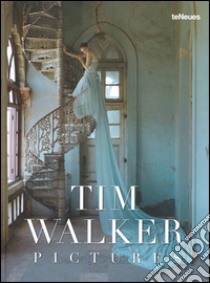 Tim Walkers. Pictures. Ediz. illustrata libro di Muir Robin