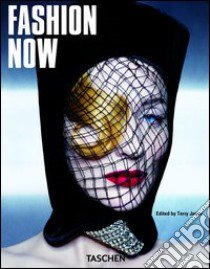 Fashion now. Ediz. italiana, spagnola e portoghese libro