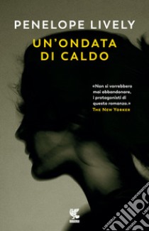 Un'ondata di caldo libro di Lively Penelope