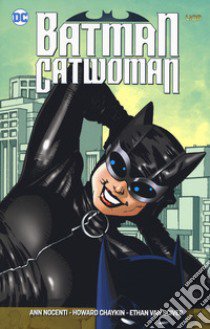 Batman/Catwoman libro di Nocenti Ann; Chaykin Howard