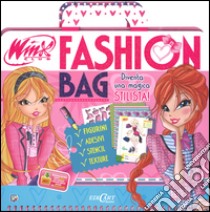 Fashion bag. Winx club. Ediz. illustrata libro