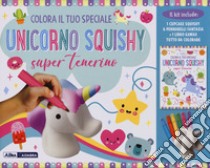 Colora il tuo speciale unicorno Squishy super tenerino. Con gadget libro