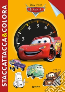 Cars. Staccattacca e colora. Ediz. illustrata libro