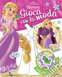 Rapunzel. Gioca con la moda. Con adesivi. Ediz. a colori libro