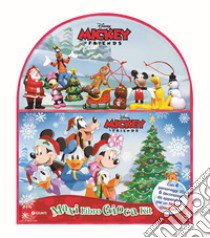 Natale. Mickey & friends. Maxi libro gioca kit. Con gadget libro