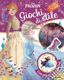 Giochi di stile. Frozen 2. Gioca con la moda. Con adesivi. Ediz. a colori libro