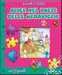 Alice nel paese delle meraviglie. Finestrelle in puzzle. Ediz. illustrata libro di Cernuschi Claudio