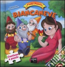 Biancaneve. Fiabe puzzle. Libro puzzle. Ediz. illustrata libro di Piccini Rossella