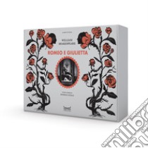 Romeo e Giulietta. Testo inglese a fronte - William Shakespeare - Libro -  Mondadori - Oscar classici | IBS