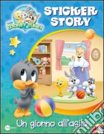 Un giorno all'asilo. Sticker story. Baby Looney Tunes. Con adesivi libro