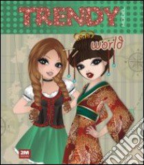 Trendy model world. Con adesivi. Ediz. illustrata libro di Russo Valentina