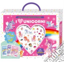 Unicorni. Valigetta con sticker libro